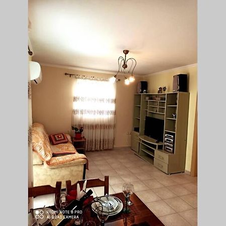 Jilda S Apartment With Private Garden! Nauplia Esterno foto