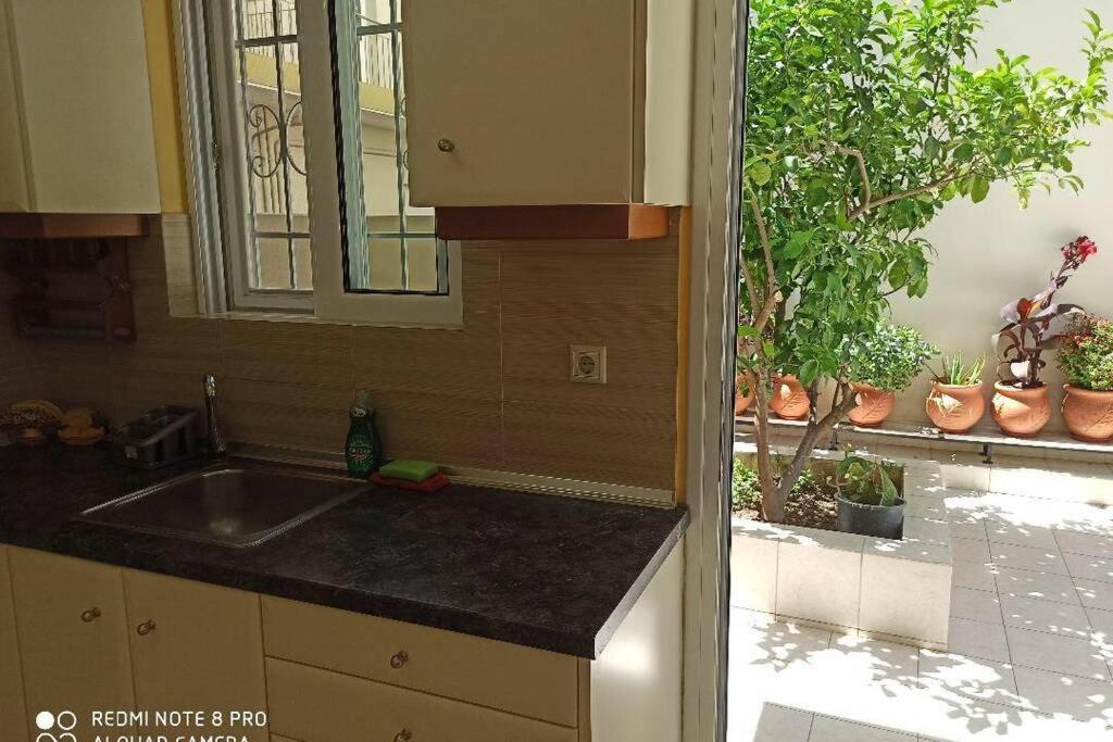 Jilda S Apartment With Private Garden! Nauplia Esterno foto